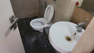 Image of 2038 Sq.ft 3 BHK Apartment / Flat for sale in  Apollo DB City, Nipania, Indore for Rs. 17500000