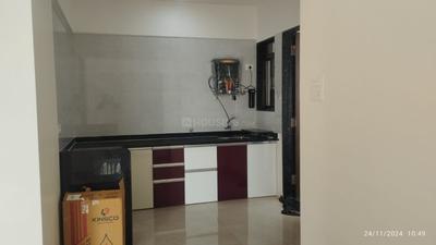 Kitchen Image of 900 Sq.ft 2 BHK Apartment / Flat for rent in P K Home Paradise, Adgaon Nashik for Rs. 10000
