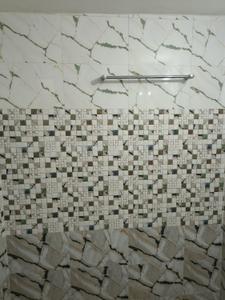 Bathroom Image of 350 Sq.ft 1 BHK Independent House for rent in Navi Kot Nandana Lucknow for Rs. 7000