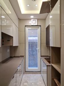 Kitchen Image of 1495 Sq.ft 3 BHK Builder Floor for sale in Paschim Vihar New Delhi for Rs. 30800000