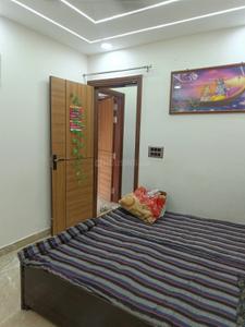 Bedroom Image of 810 Sq.ft 3 BHK Apartment / Flat for sale in Sector 4 Rohini New Delhi for Rs. 8500000