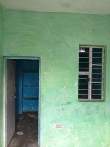 Hall Image of 300 Sq.ft 2 BHK Independent House for rent in Purani Chhawani Gwalior West for Rs. 2500