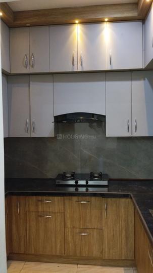 Gaur City 7th Avenue Main Image 1