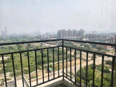 Bedroom One Image of 1300 Sq.ft 3 BHK Apartment / Flat for rent in Pyramid Infinity, Sector 70 Gurgaon for Rs. 25700