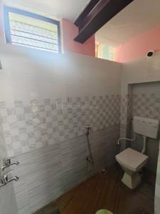 Bathroom Image of 1200 Sq.ft 2 BHK Builder Floor for rent in Sushmapally Kharagpur for Rs. 12000