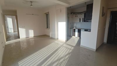 Living Room Image of 1000 Sq.ft 2.5 BHK Apartment / Flat for sale in Pigeon Spring Meadows, Noida Extension Greater Noida for Rs. 11200000