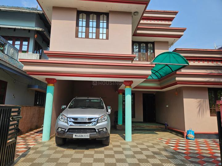 Angamaly Main Image 1