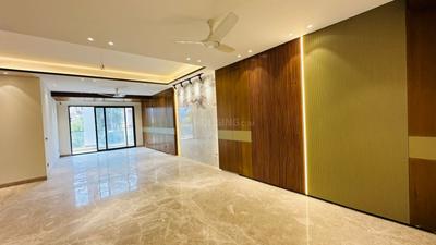 Image of 2750 Sq.ft 4 BHK Builder Floor for sale in Greenwood City Floors, Sector 45, Gurgaon for Rs. 55000000