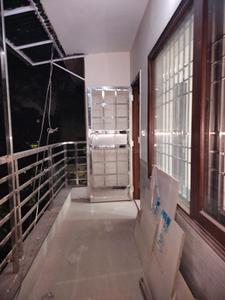 Balcony Image of 1500 Sq.ft 3 BHK Apartment / Flat for sale in DDA Flats Sarita Vihar, Sarita Vihar New Delhi for Rs. 28500000