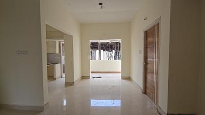 Living Room Image of 1150 Sq.ft 2 BHK Apartment / Flat for sale in Kondapur Hyderabad for Rs. 8000000
