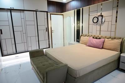 Bedroom Image of 3250 Sq.ft 4 BHK Apartment / Flat for rent in Swagat Agacia, Sargasan Gandhinagar for Rs. 65000