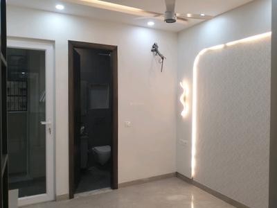 Bedroom Image of 1125 Sq.ft 3 BHK Builder Floor for sale in Vikaspuri New Delhi for Rs. 23000000