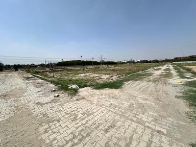 Image of 1350 Sq.ft Residential Plot / Land for sale in Knowledge Park 3, Greater Noida for Rs. 6000000