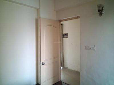 Bedroom Image of 825 Sq.ft 2 BHK Apartment / Flat for sale in Paras Tierea, Sector 137 Noida for Rs. 7200000