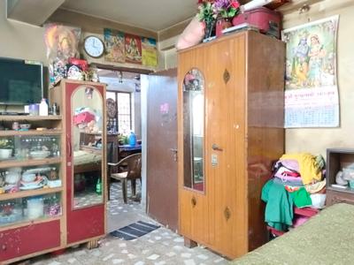 Bedroom Image of 400 Sq.ft 1 BHK Builder Floor for sale in Dhakuria Kolkata for Rs. 2100000