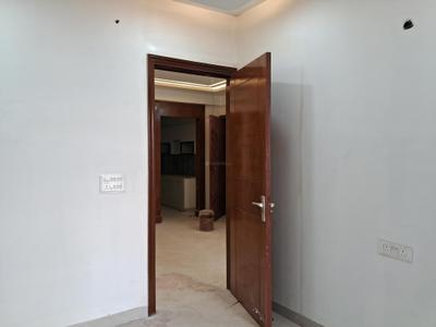 Bedroom Image of 1400 Sq.ft 3 BHK Apartment / Flat for sale in JMD Tower 110, Sector 110 Noida for Rs. 6800000