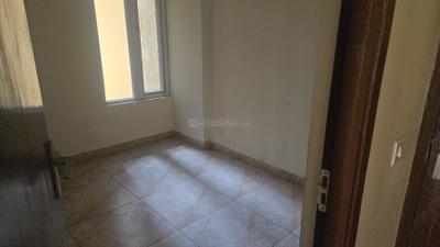 Bedroom Image of 1700 Sq.ft 3.5 BHK Apartment / Flat for sale in Rise Organic Homes Phase 1, Wave City Ghaziabad for Rs. 12131000