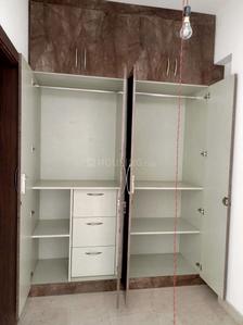 Bedroom Image of 4965 Sq.ft 4 BHK Apartment / Flat for sale in Mahagun Mezzaria, Sector 78 Noida for Rs. 90000000