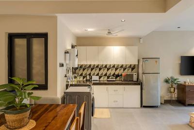 Kitchen Image of 5000 Sq.ft 4 BHK Villa for rent in Narayan Square, Alfa Society Bharuch for Rs. 42000