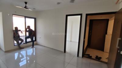 Living Room Image of 650 Sq.ft 2 BHK Apartment / Flat for rent in 34 Park Estate, Goregaon West Mumbai for Rs. 55000