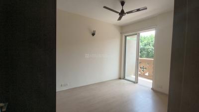 Bedroom Image of 2229 Sq.ft 4 BHK Apartment / Flat for sale in DLF Express Greens, Manesar Gurgaon for Rs. 18000000