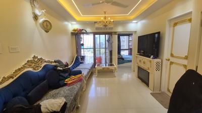 Living Room Image of 480 Sq.ft 1 BHK Apartment / Flat for sale in Chandak Nischay, Dahisar East Mumbai for Rs. 9700000