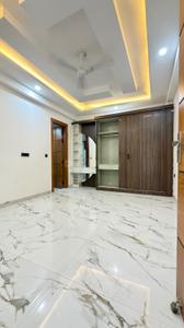 Hall Image of 1750 Sq.ft 4 BHK Apartment / Flat for sale in Sector 73 Noida for Rs. 7695000