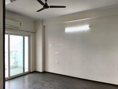 Bedroom Image of 1850 Sq.ft 3 BHK Apartment / Flat for sale in Emaar Palm Gardens, Sector 83 Gurgaon for Rs. 24800000