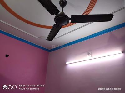 Bedroom Image of 500 Sq.ft 2 BHK Builder Floor for sale in Paharganj New Delhi for Rs. 4500000