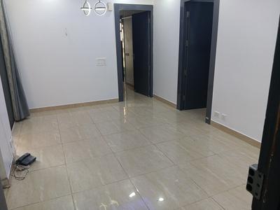 Living Room Image of 1075 Sq.ft 2 BHK Apartment / Flat for rent in Gaur City 7th Avenue, Noida Extension Greater Noida for Rs. 25000