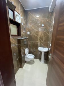 Bathroom Image of 720 Sq.ft 2 BHK Builder Floor for sale in Rajpur New Delhi for Rs. 4300000