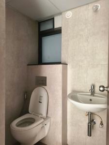 Common Bathroom Image of 635 Sq.ft 1 BHK Apartment / Flat for rent in Shapoorji Pallonji Vanaha, Bavdhan Pune for Rs. 17000