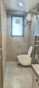 Bathroom Image of 865 Sq.ft 2 BHK Apartment / Flat for sale in Chembur Mumbai for Rs. 21300000