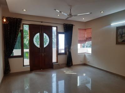 Bedroom Image of 2640 Sq.ft 3 BHK Independent House for rent in Sector 41 Gurgaon for Rs. 70000