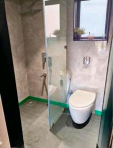 Image of 1450 Sq.ft 3 BHK Apartment / Flat for rent in K Raheja Interface Heights, Malad West, Mumbai for Rs. 117000