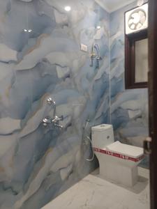 Common Bathroom Image of 900 Sq.ft 2 BHK Builder Floor for rent in Saket RWA, Neb Sarai New Delhi for Rs. 25000