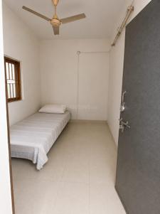 Bedroom Image of 1550 Sq.ft 3 BHK Independent House for rent in Ramdev Nagar Ahmedabad for Rs. 25000