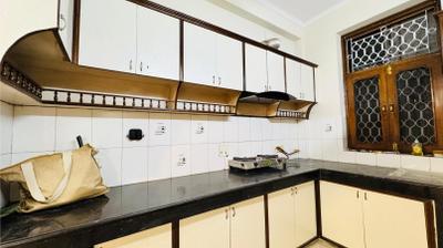 Kitchen Image of 1620 Sq.ft 3 BHK Apartment / Flat for sale in Vivek Vihar New Delhi for Rs. 29000000