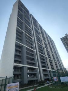 Image of 612 Sq.ft 2 BHK Apartment / Flat for sale in Godrej Woods, Sector 43, Noida for Rs. 20000000