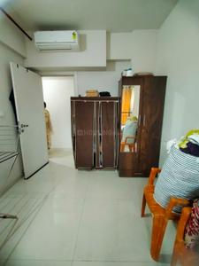 Bedroom Image of 780 Sq.ft 2 BHK Apartment / Flat for rent in Rustomjee Azziano, Thane West Thane for Rs. 55000