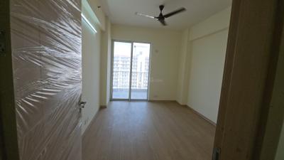 Bedroom Image of 1940 Sq.ft 3 BHK Apartment / Flat for sale in DLF Express Greens, Manesar Gurgaon for Rs. 14200000