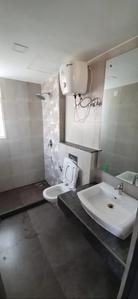 Bathroom Image of 1479 Sq.ft 2.5 BHK Apartment / Flat for sale in Microtek Greenburg, Sector 86 Gurgaon for Rs. 21400000