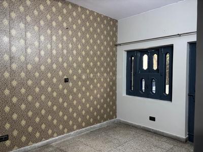 Bedroom Image of 1200 Sq.ft 2 BHK Builder Floor for rent in Sector 16 Faridabad for Rs. 21000
