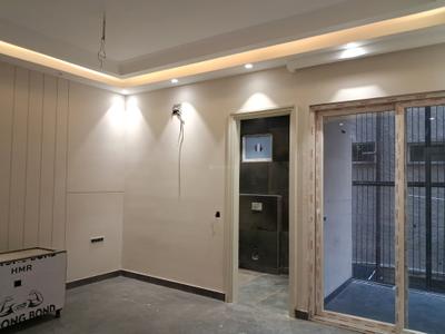 Bedroom Image of 2800 Sq.ft 4 BHK Builder Floor for sale in Paschim Vihar New Delhi for Rs. 62500000