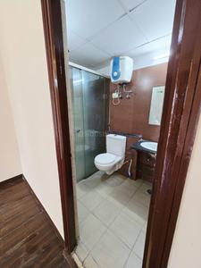 Bathroom Image of 1900 Sq.ft 3 BHK Apartment / Flat for sale in Mahagun Moderne, Sector 78 Noida for Rs. 28000000