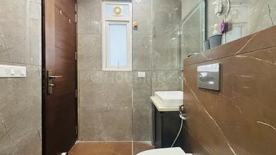 Bathroom Image of 1788 Sq.ft 3 BHK Apartment / Flat for rent in Tajganj Agra for Rs. 35000