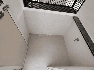 Image of 950 Sq.ft 2 BHK Apartment / Flat for rent in Vemali, Vadodara for Rs. 15000
