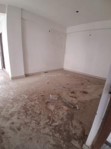 Hall Image of 1350 Sq.ft 3 BHK Apartment / Flat for sale in Chinar Park Kolkata for Rs. 8100000