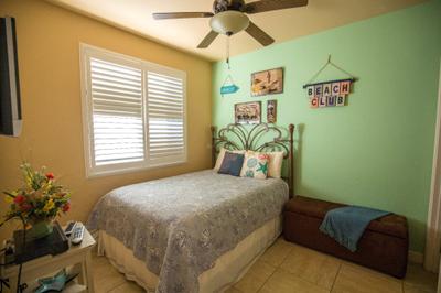 Bedroom Image of 8400 Sq.ft 10 BHK Apartment / Flat for sale in Juhu Mumbai for Rs. 440000000