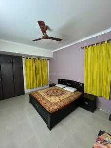 Bedroom Image of 1320 Sq.ft 2 BHK Apartment / Flat for rent in Gaurs Heights, Vaishali Ghaziabad for Rs. 34000